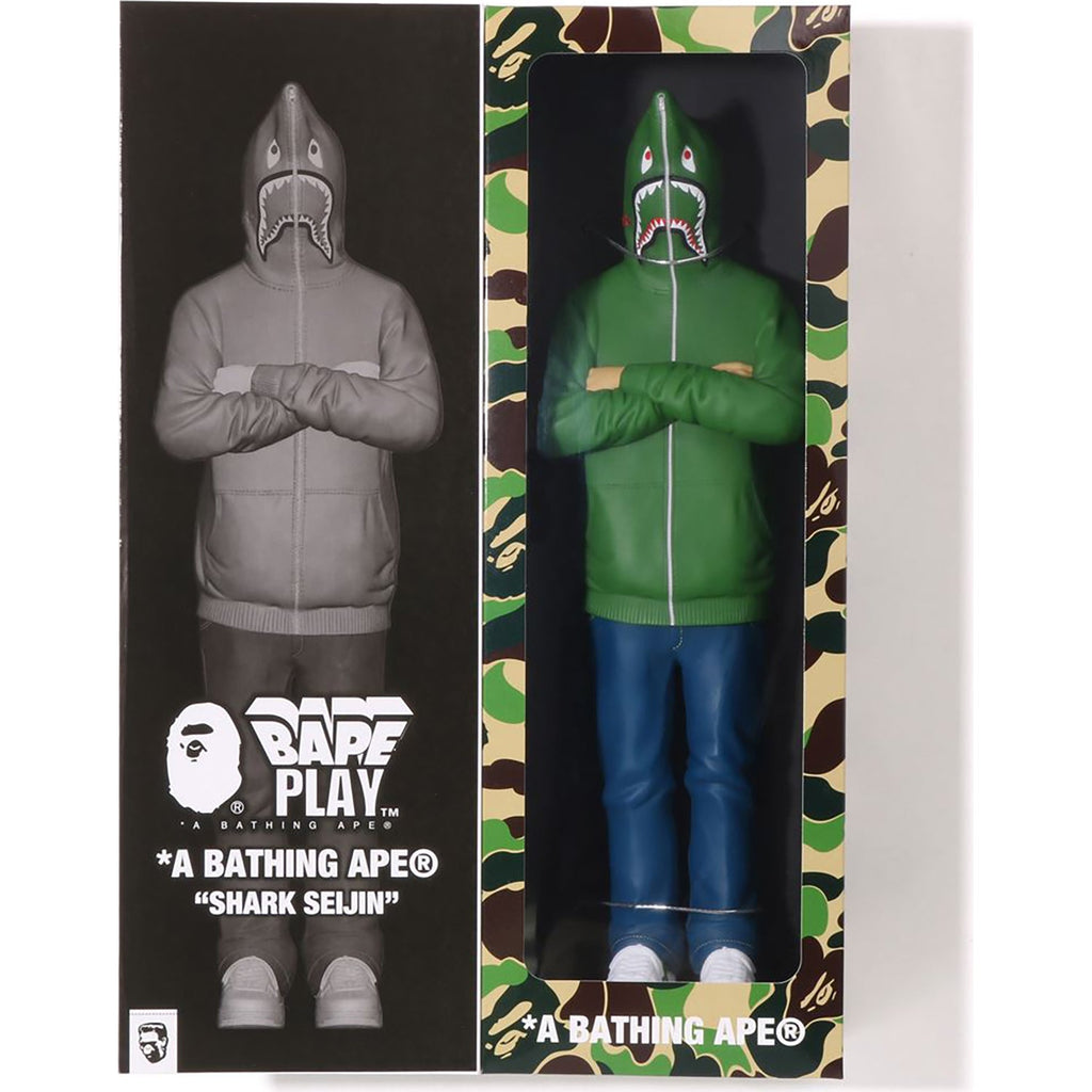 2ND SHARK FIGURE