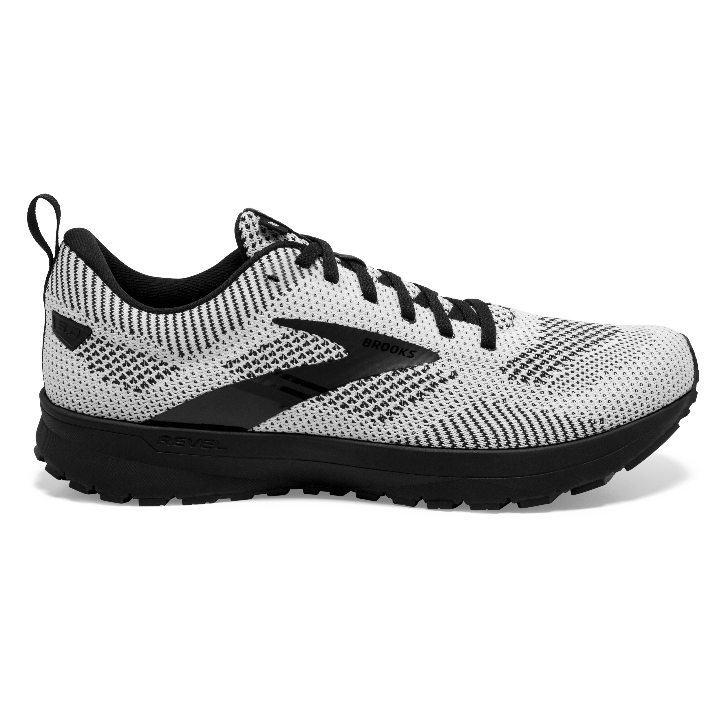 Men's Brooks Revel 5, White/Black, 10 D Medium