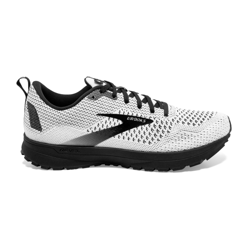 Women's Brooks Revel 4, White/Black, 8.5 B Medium
