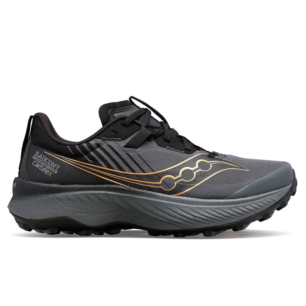 Men's Saucony Endorphin Edge, Black/Goldstruck, 11 D Medium