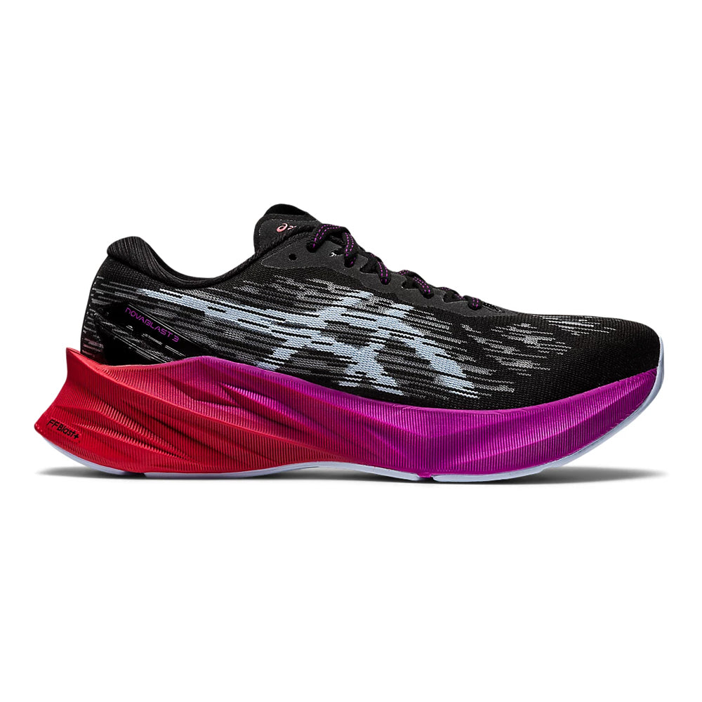 Women's Asics Novablast 3, Black/Soft Sky, 7 B Medium