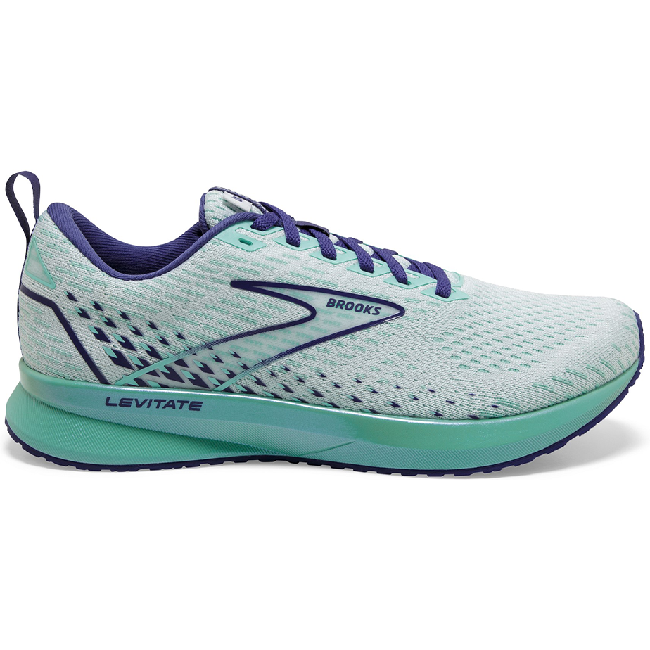 Women's Brooks Levitate 5, White/Navy Blue/Yucca, 9 B Medium